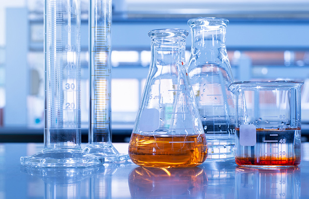 What is a Mole in Chemistry: Definition and Calculations Explained