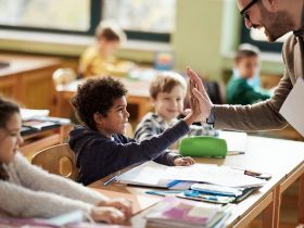 Ultimate Guide to Choosing a Science Curriculum